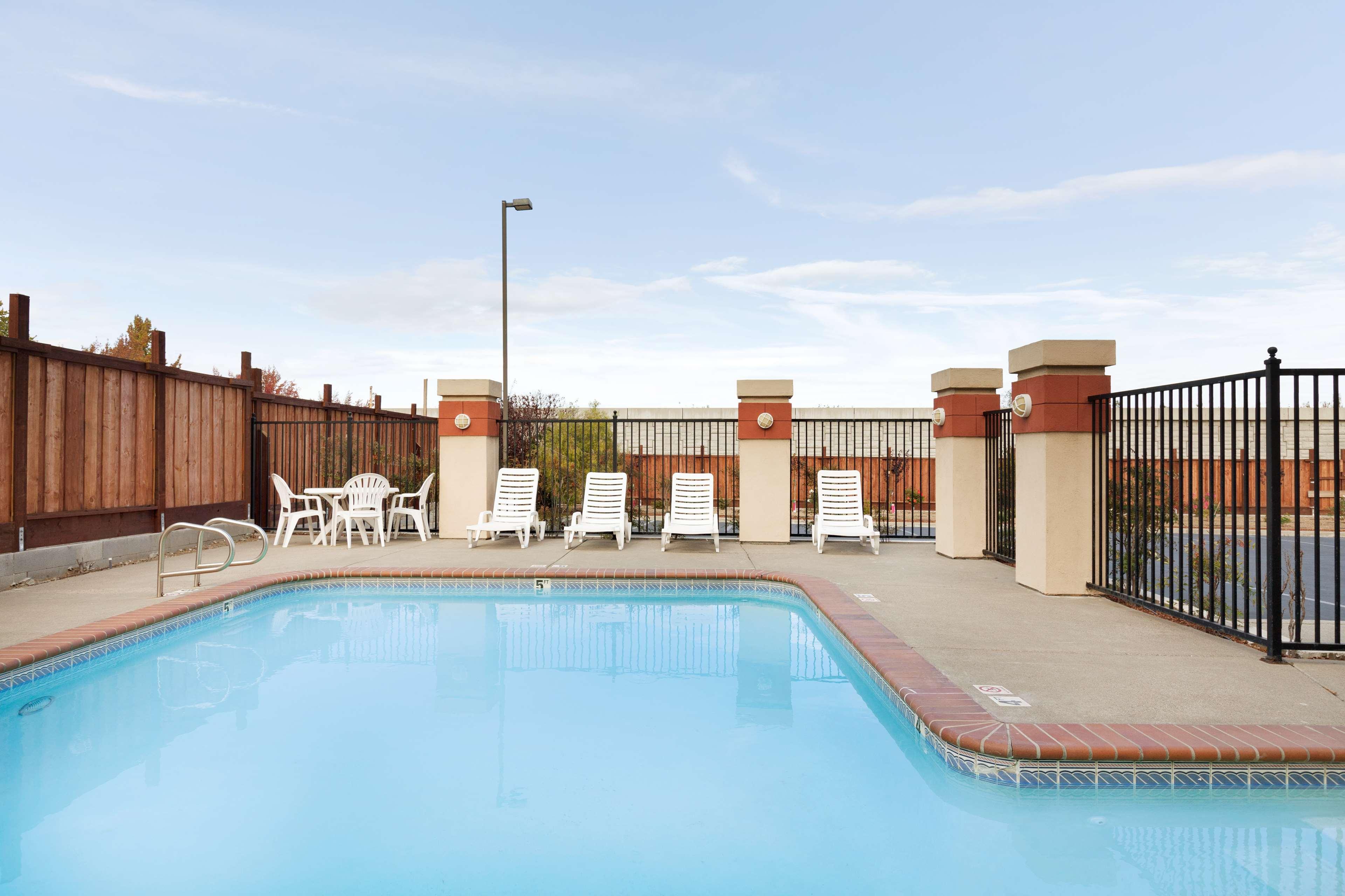 Country Inn & Suites By Radisson, San Carlos, Ca Εξωτερικό φωτογραφία